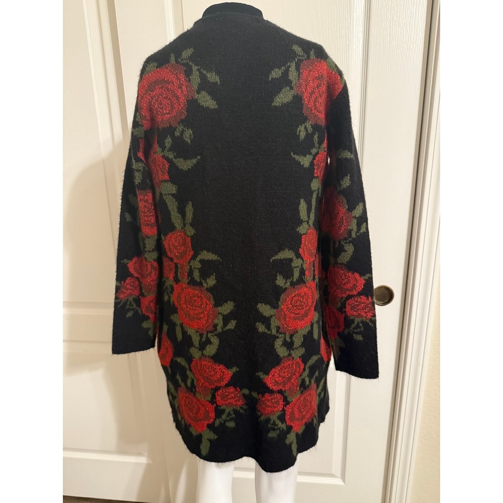 BY DESIGN Black Red Rose Floral Knit Long Cardigan Sweater Womens Small - Picture 4 of 8